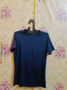 🇳🇿💫🎀H&amp;M Active Sportswear tees