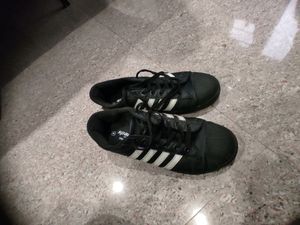 Black Shose Girls 8 No