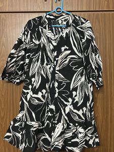 Stylish Black &amp; White h&amp;m Floral Dress