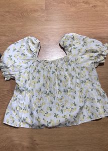 Floral Puff Sleeve Top