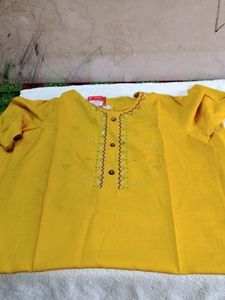 Aviraa Turmeric Yellow Kurti