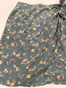 Floral Print Wrap Mini Skirt
