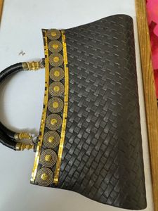 Black Purse