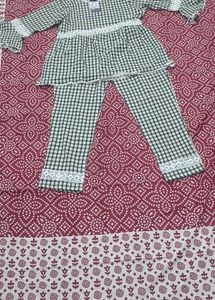 Checkered cordset