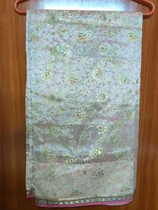 Elegant Floral metallic print Saree