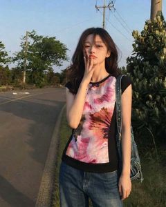 New with tag Korean Trendy Floral Print T-Shirt
