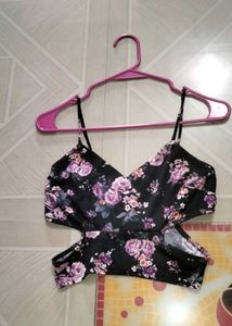 Floral Cut-Out Crop Top