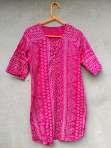 Vibrant Pink Printed Kurta