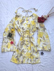 Floral Dori neck corset back kurti 💛