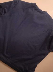 Navy Blue Swirl Graphic Crop Top