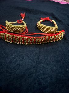 Combo Of Uttarakhand Fancy Guloband With 2 Ponchi