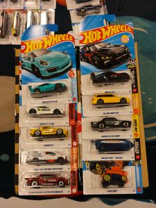 Hot wheels Nissan Skyline set of 10 for 3499/-