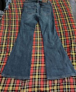 Women's Flared Jeans