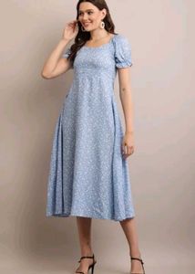 Chic Blue Floral Midi Dress