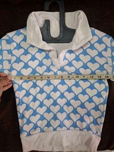 a cute blue heart crop top