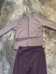 Activewear Set: Jacket &amp; Leggings