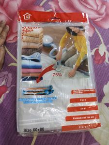 Vaccum Bag For Storages / Travel