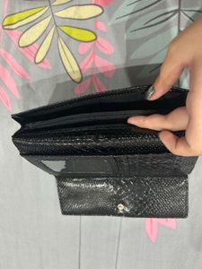 Guess Monogram Wallets comb0