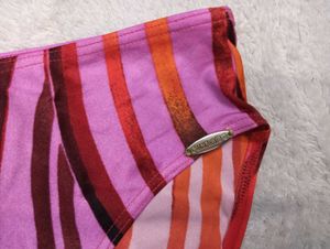 Vibrant Abstract Print Bikini Bottoms ♥️