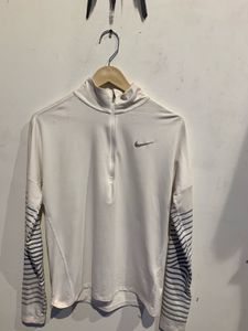 Nike Quarter Zip Pullover (T511)