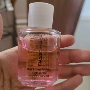 Lakme Gel Nel polish + Free nail paint remover