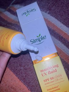 Simple Mattifying UV Fluid SPF 50