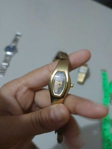 Elegant Gold-Tone Women's Watch
