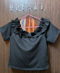 Chic Off-Shoulder Ribbed Black Top