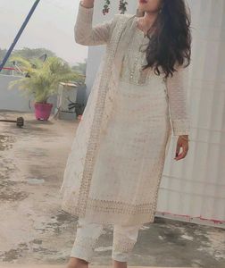 Elegant White Embroidered Kurta Set