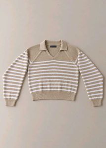 BEIGE AND WHITE STRIPED KNIT SWEATER