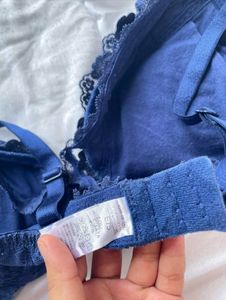 New Elegant Navy Lace Bra
