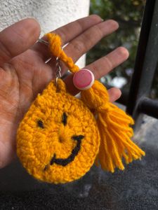 Crochet Smiley Face Keychain 😊
