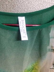 Green Graphic Print Top