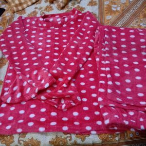 Woolen Night Suit