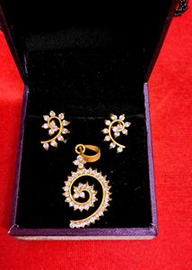 Exquisite Diamond pendent&amp; Earring Set💃💃