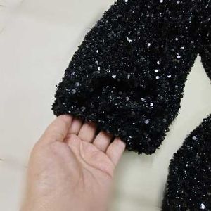 Volume Sleeve Dress in black