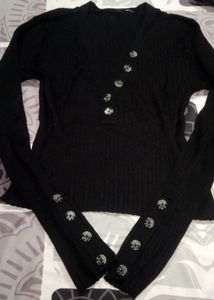 Chic Black Buttoned Knit Top