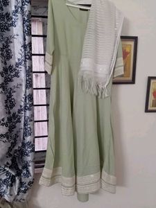 KHUSHAL K Regular thread work kurta with tr