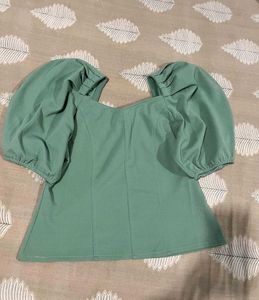 Chic Green Puff Sleeve Top