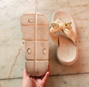 Cute Bow Accent Platform Flip Flops