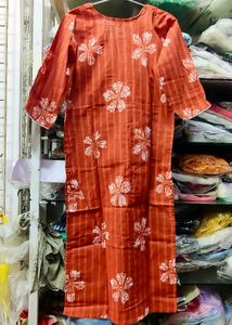 M, L size Rust Floral Kurta Set