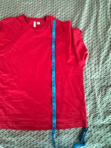 H&amp;M - Red Oversized T-Shirt