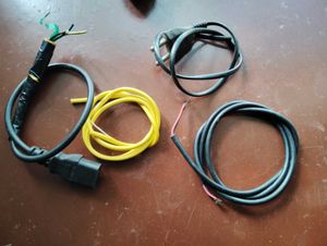 2 hdmi unused  and NINE 3 pin cord used