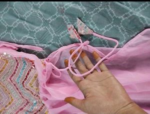 Kurti N Sharara
