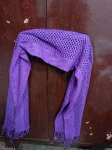 Woolen Fancy Shall Or Stall Purple Colour Good Quality Medium Warm .