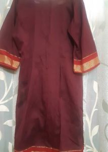Maroon &amp; Gold Trim Kurta