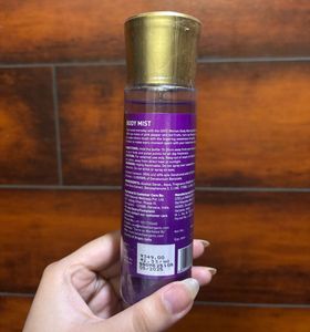 🍇Bellavita womens body mist (new /sealed)🪻