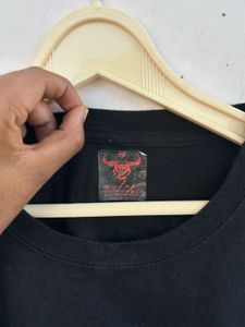 Black 'I AM A HERO' Graphic T-Shirt