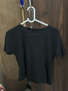 Black Ribbed Cropped Top