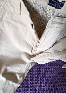 Classic Beige Chinos - Versatile Style